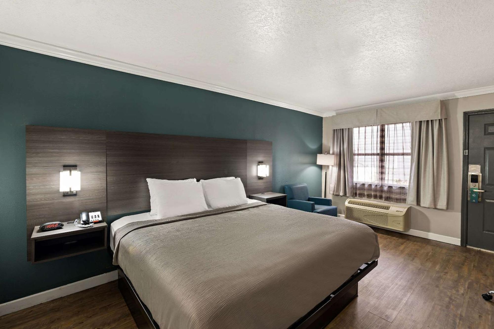 Quality Inn Ocean Springs Exterior foto
